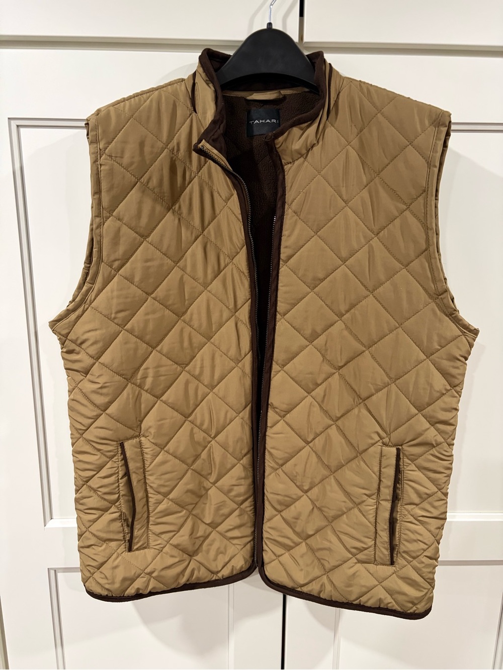 Tahari Quilted Tan Men's Vest With Mock Neck